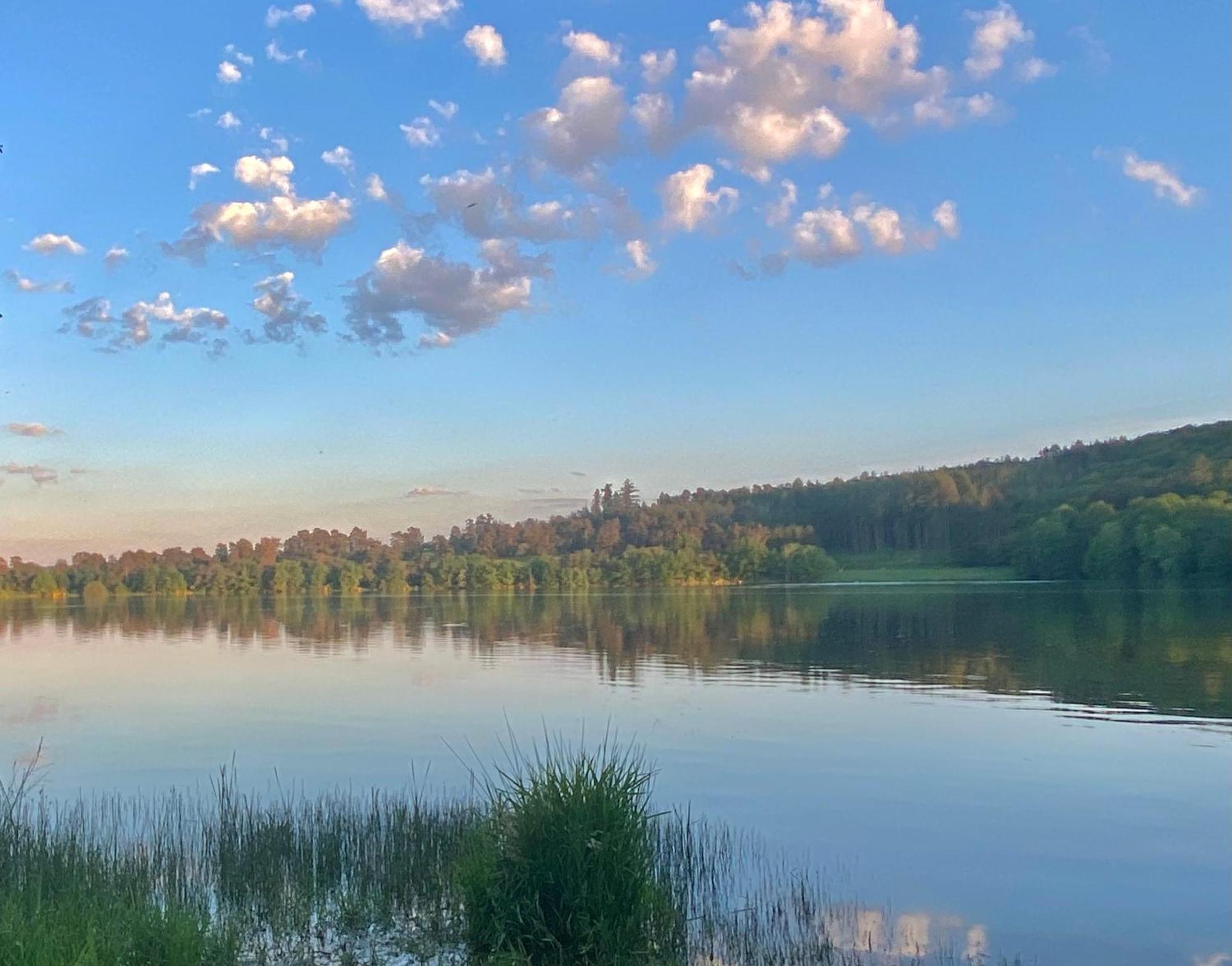 Fruehstueckspension Zur Krone Bad Endbach Exteriör bild