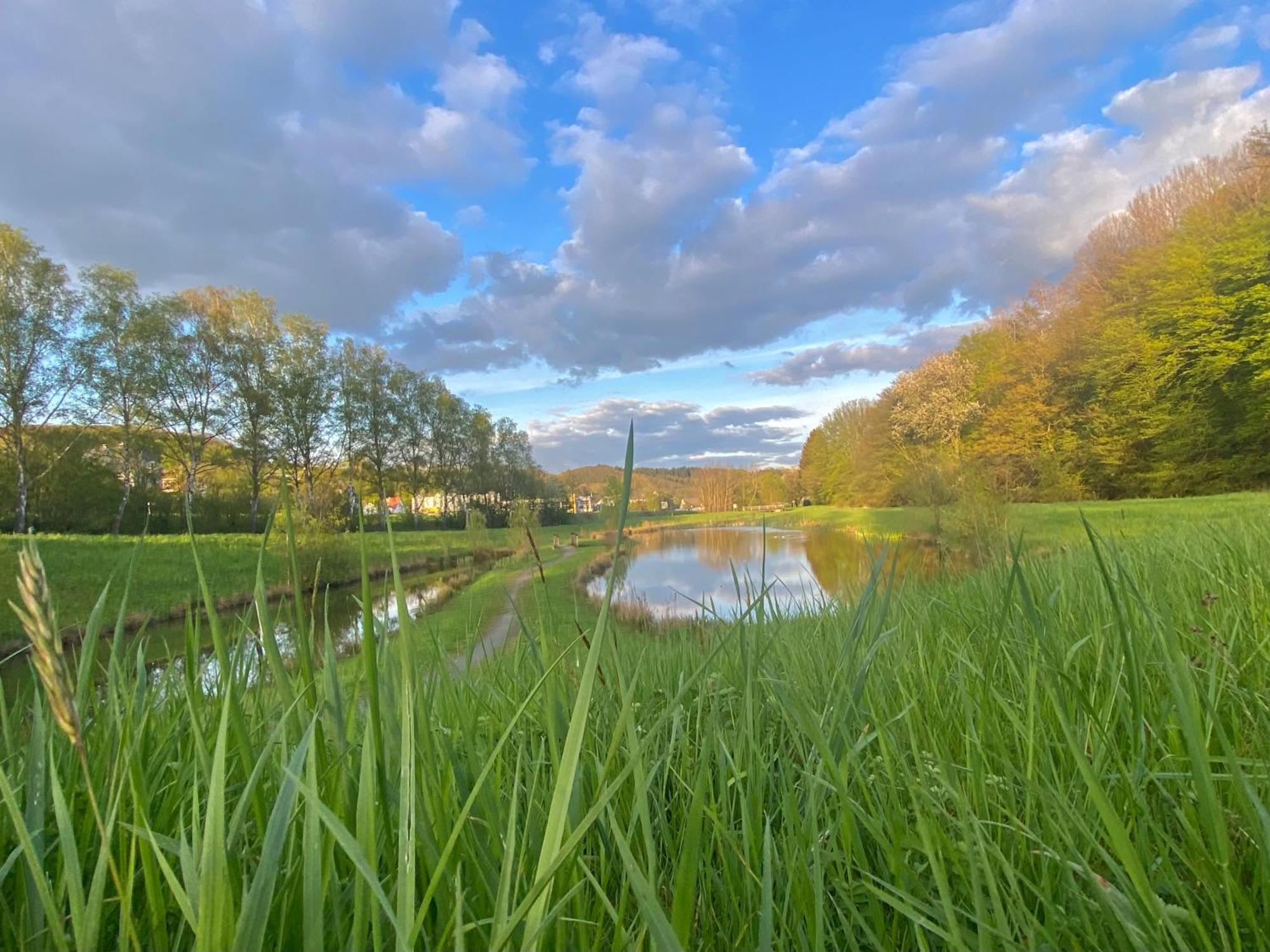Fruehstueckspension Zur Krone Bad Endbach Exteriör bild